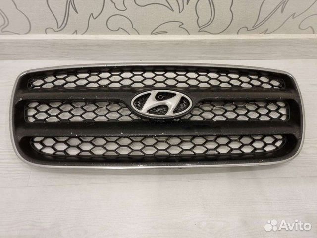 Решетка радиатора Hyundai Santa Fe