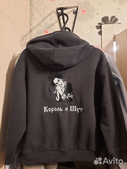 Машинная вышивка на одежде