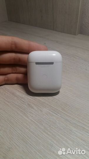 Airpods 1