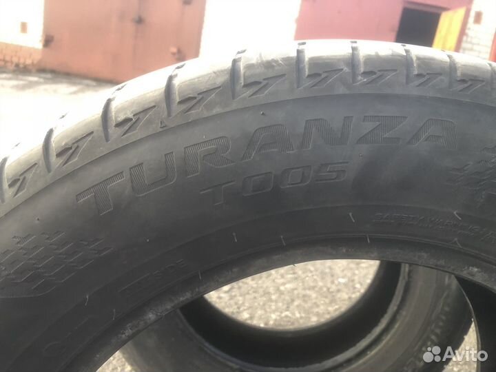Bridgestone Turanza T005 225/65 R17