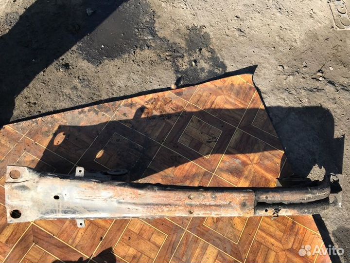 Балка продольная под двс передняя Nissan Sunny N14