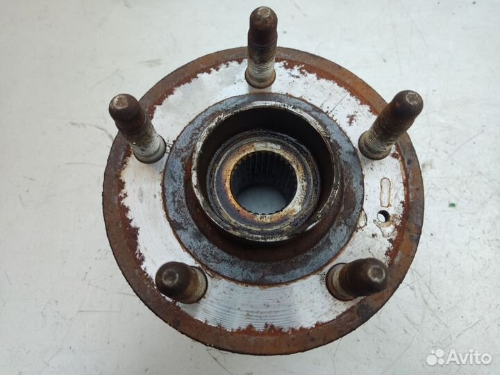 Ступица переднего колеса Opel Insignia