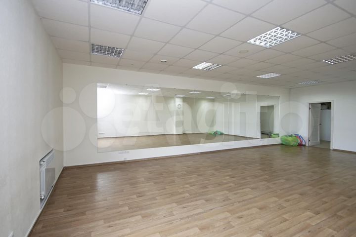 Продам офис в Миллениуме 73.2 м² без комиссии