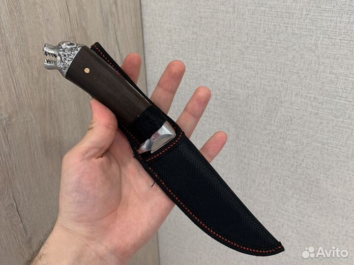 Подарочный нож 