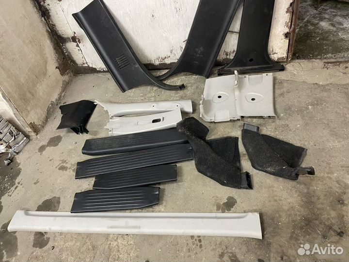 Накладка салона Toyota Hilux