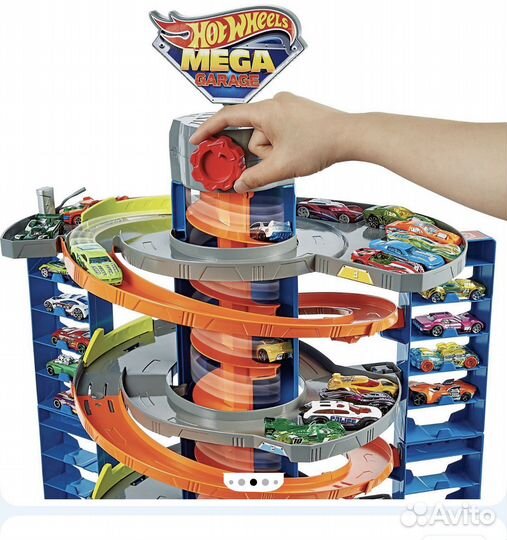 Игравой набор Гараж Hot Whells Ultimate Garage