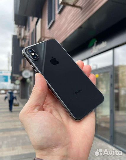 iPhone X, 256 ГБ