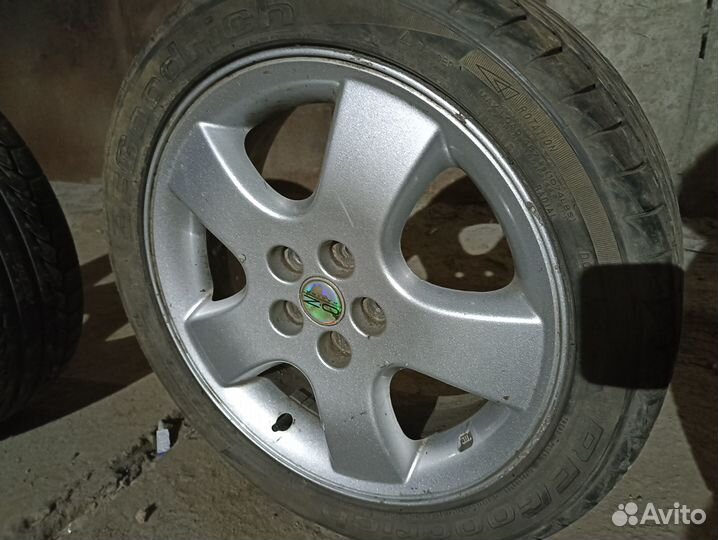 Колёса литые в сборе с летней резиной 205/45R16