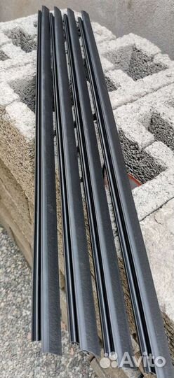 Уплотнители стекла двери внутренний.Веста