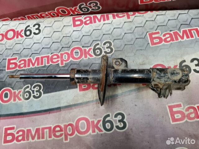 Амортизатор передний правый Nissan X-Trail