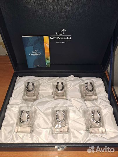 Набор хрустальных стопок Chinelli.С серебром