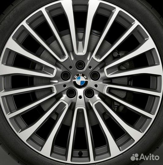 Диски R22 BMW X5 G05 757 стиль