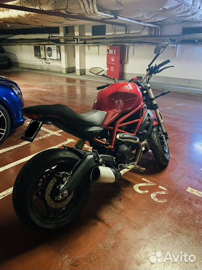 Ducati monster 797