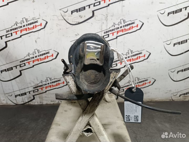 Стойка ходовки nissan mazda. almera classic bluebird sylphy familia VAN sunny wingroad. WFY11 whny11