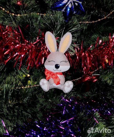 Новогодние игрушки из фетра