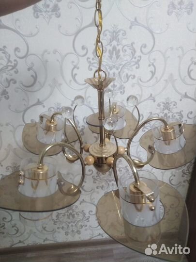 Люстра в отличном состоянии