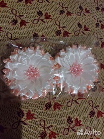 Резинка для волос ручной работы