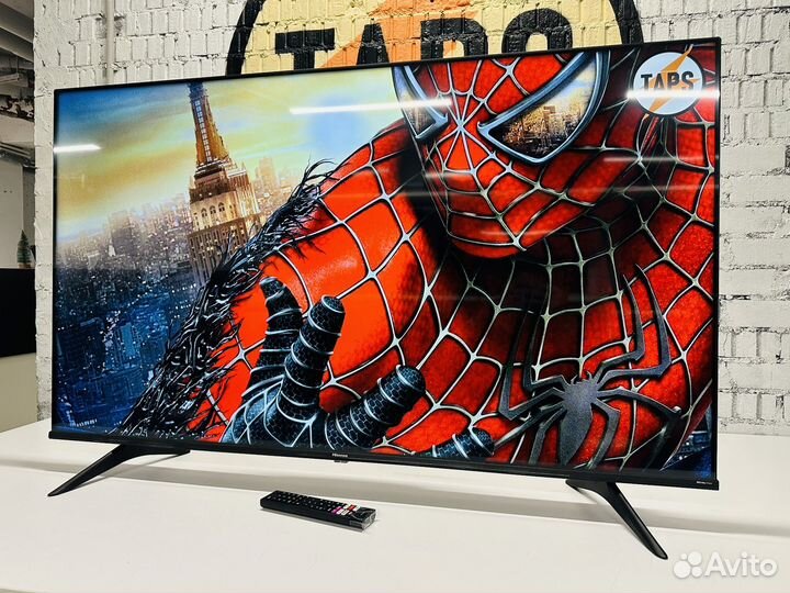 Огромный яркий Hisense 140см SMART TV 4K UHD