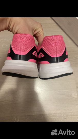 Кроссовки adidas 39р