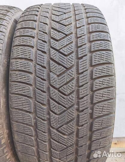 Pirelli Scorpion Winter RFT 275/40 R20 106V