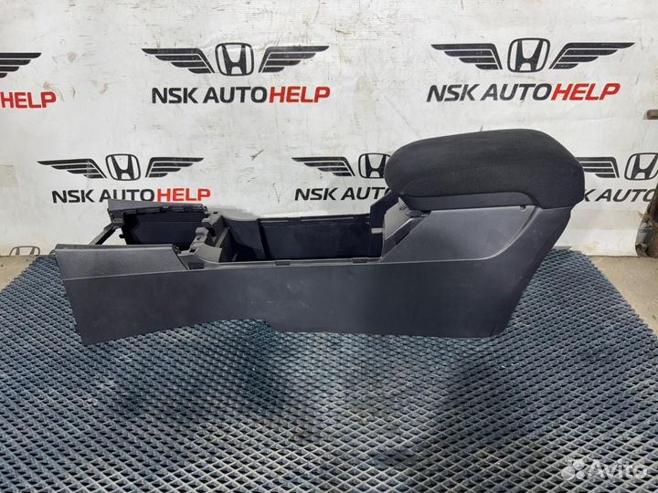 Подлокотник Mitsubishi Lancer CX3A 4B10 2010