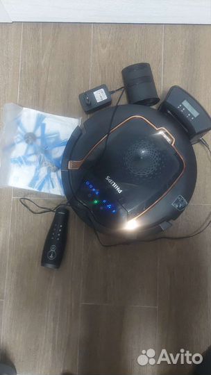 Робот пылесос Philips fc 8820