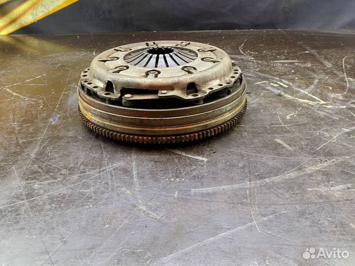 Маховик Audi A4 8E 5728