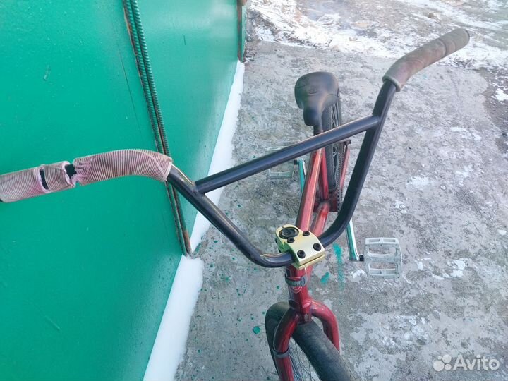 Трюковой велосипед bmx