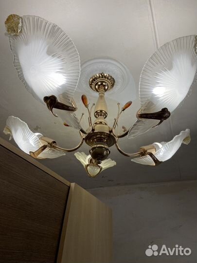 Люстра потолочная 5ти рожковая