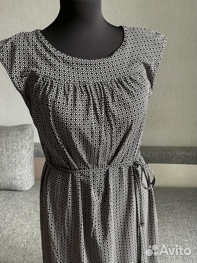 Uniqlo платье
