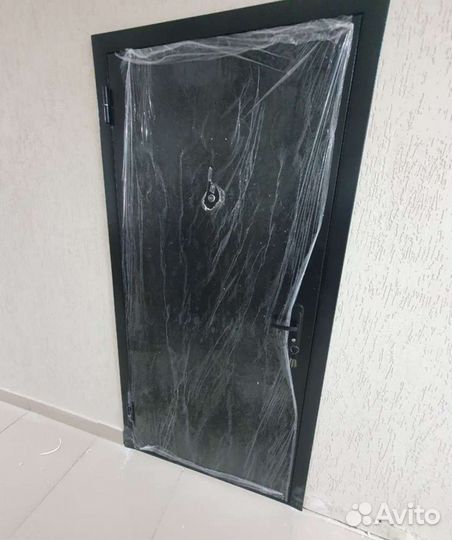 Входные двери склад