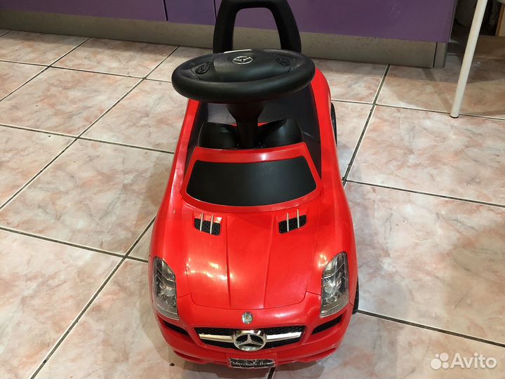 Машинка каталка mercedes