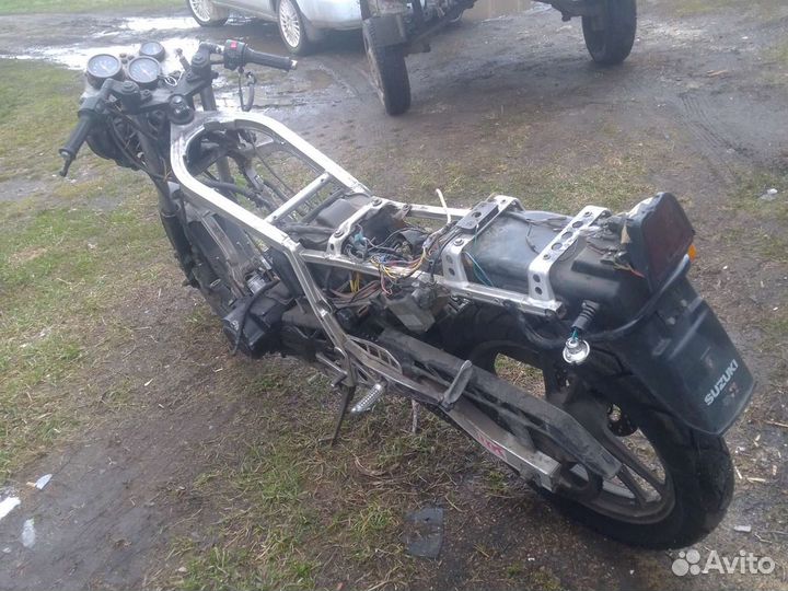 Suzuki gsx400r по запчастям