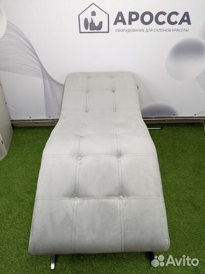Анатомическая кушетка для наращивания ресниц
