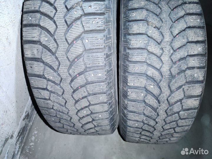 Bridgestone Blizzak Spike-01 205/60 R16