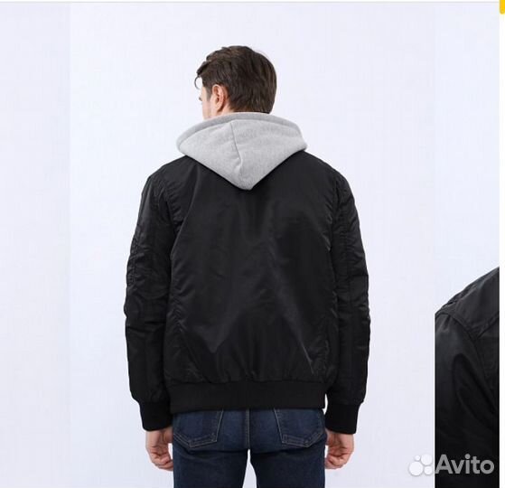 Куртка 50 52 осень весна бомбер