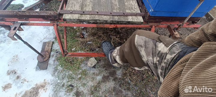 Пчеловодческий прицеп + 10 ульев