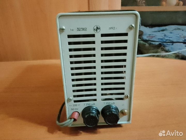 Источник питания 