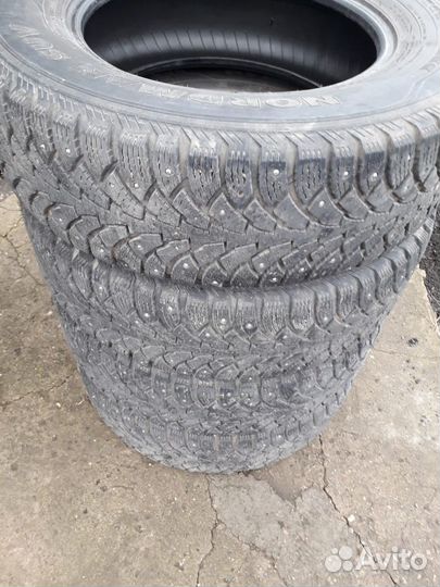 Nordman WR SUV 215/70 R16 100T