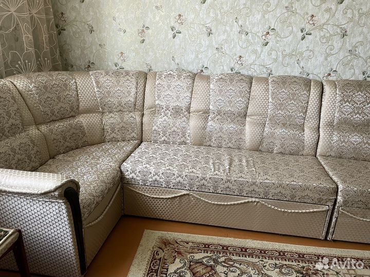 Угловой диван