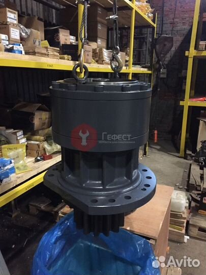 Поворотный редуктор Hitachi ZX350-3 9236591