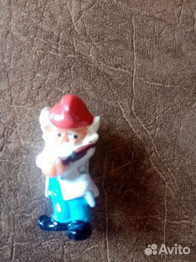 Игрушки из киндера