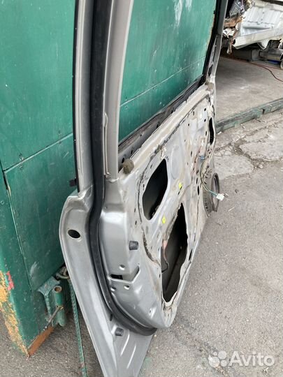 Двери левые Toyota Corola 120