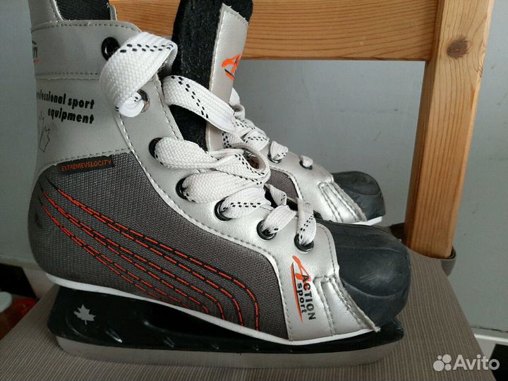 Коньки хоккейные 37 размер