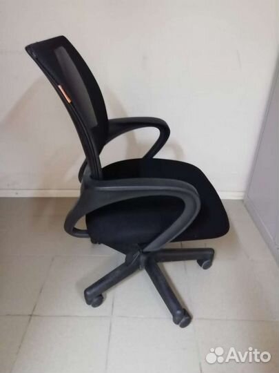 Компьютерное кресло