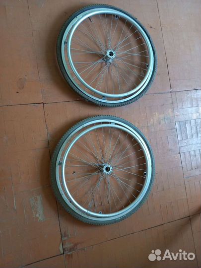 Колеса для инвалидной коляски