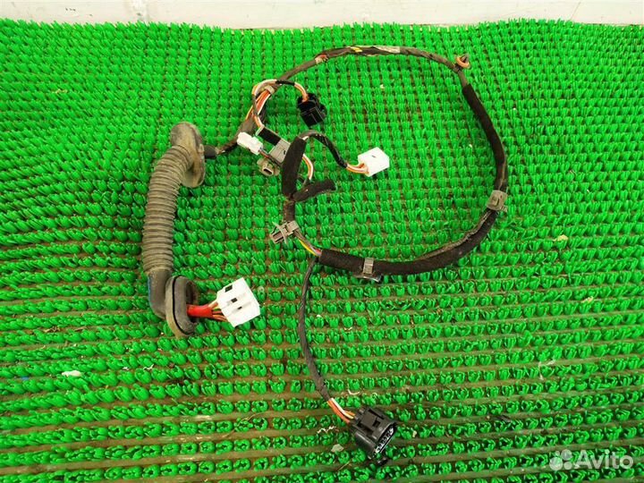 Проводка двери задней левой KIA soul 2009