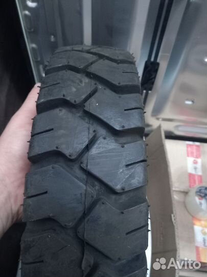 Trelleborg t800 шина на погрузчик