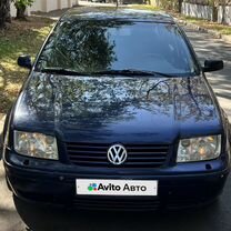 Volkswagen Bora 1.6 AT, 1999, 265 000 км, с пробегом, цена 355 000 руб.