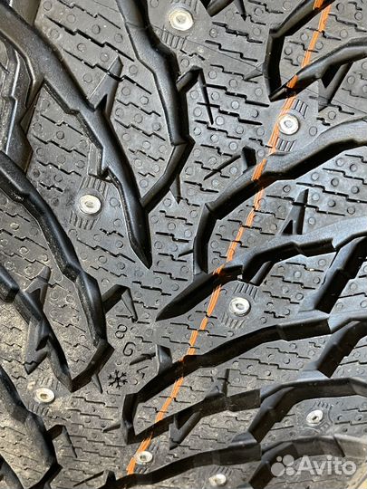 Nokian Tyres Hakkapeliitta 9 225/50 R17 98T